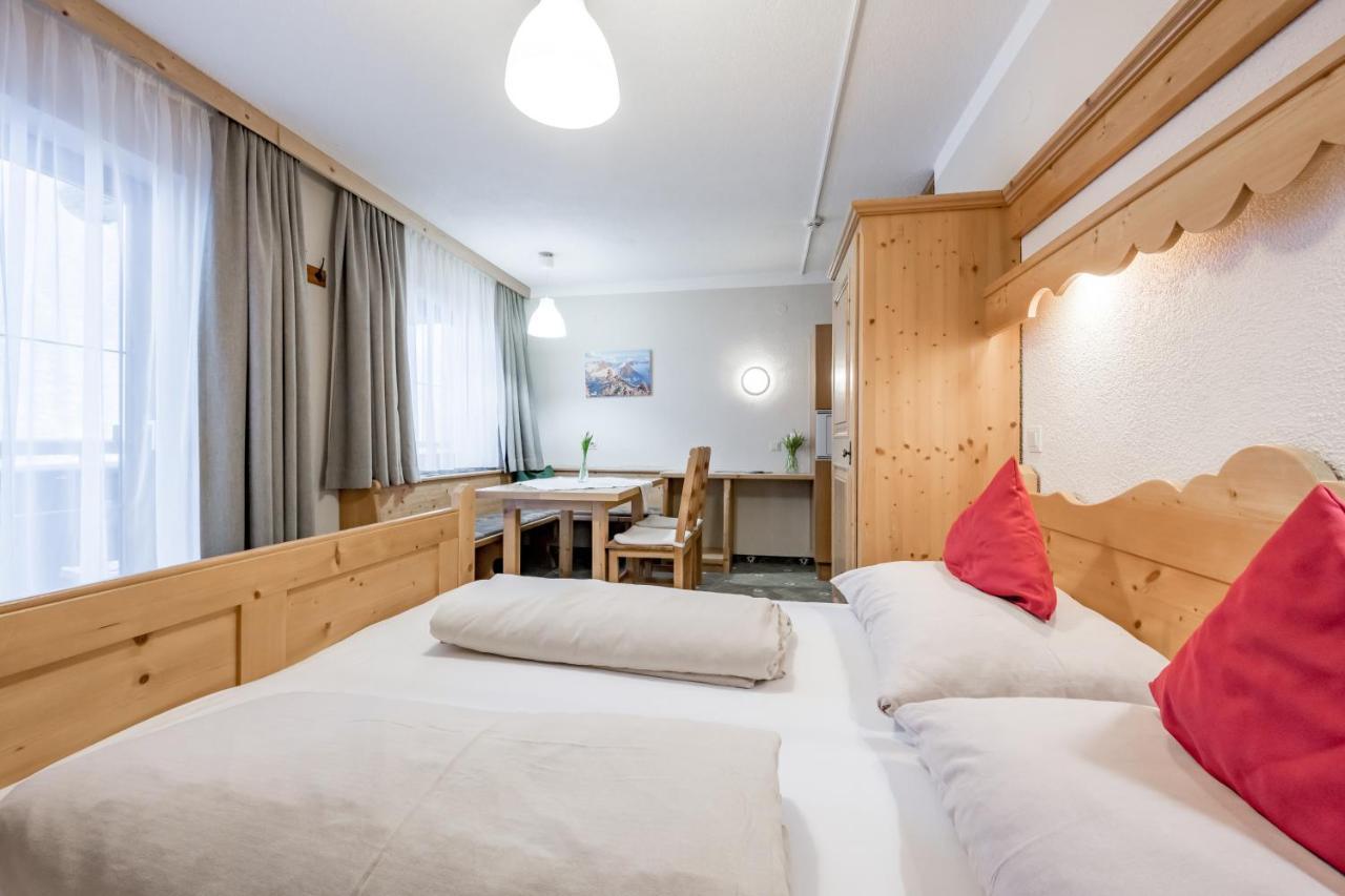 Landhaus Edelweiss St. Leonhard im Pitztal Exterior foto